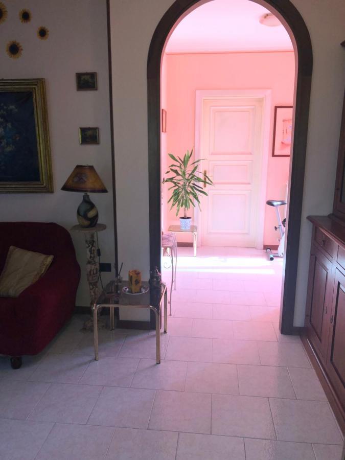Il Girasole Apartamento Castel Ritaldi Exterior foto