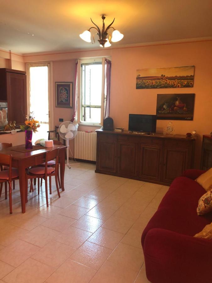 Il Girasole Apartamento Castel Ritaldi Exterior foto
