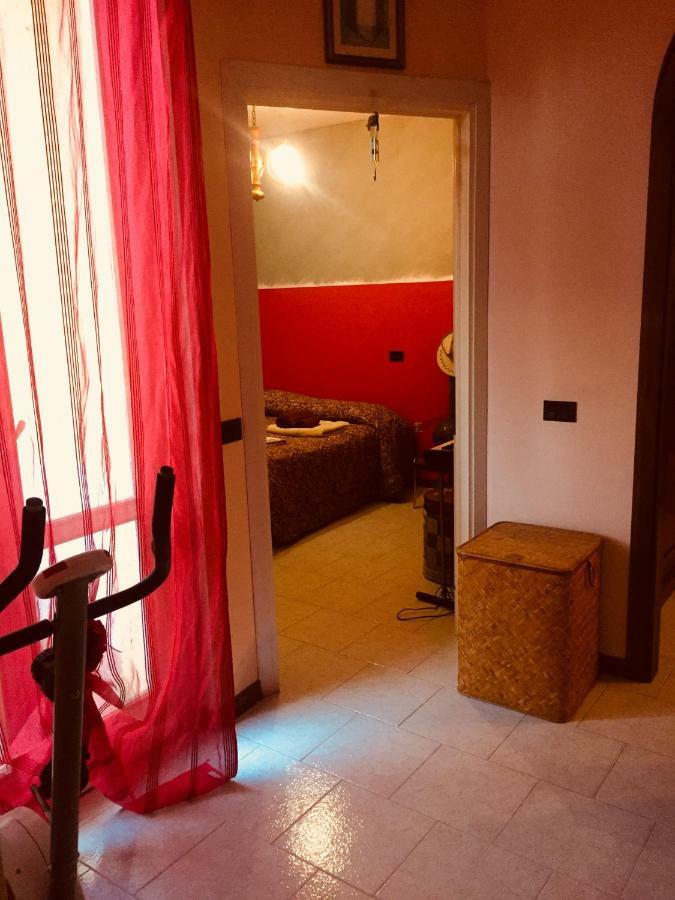 Il Girasole Apartamento Castel Ritaldi Exterior foto