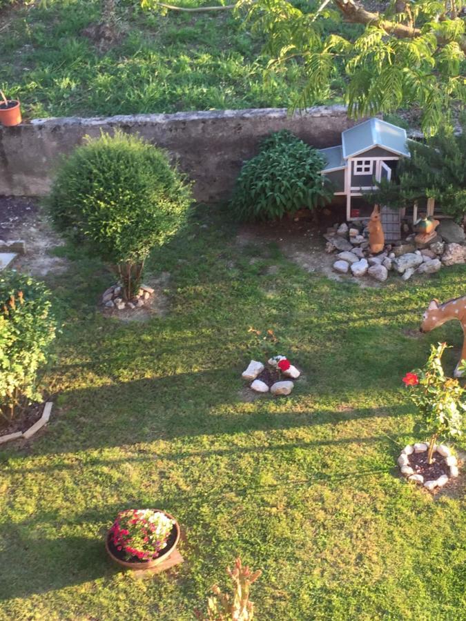 Il Girasole Apartamento Castel Ritaldi Exterior foto